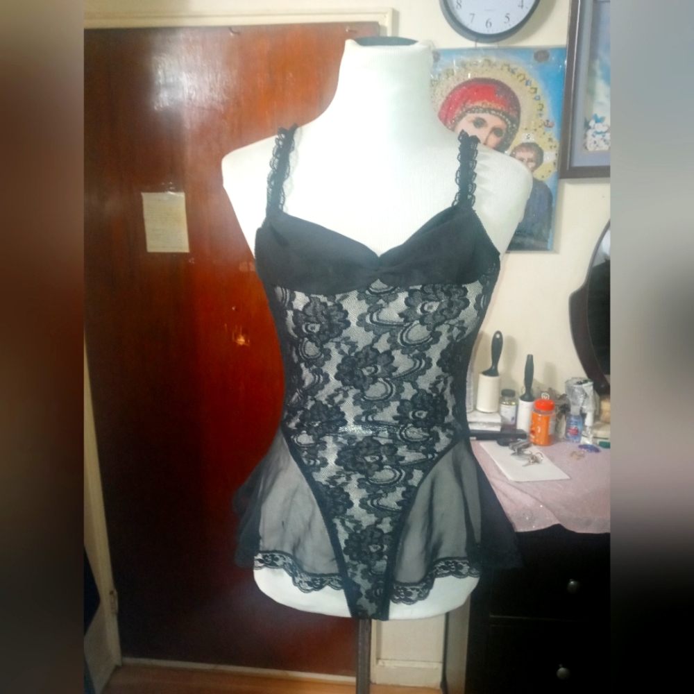 Je T'adore Lingerie Lace Black Bodysuit size Small